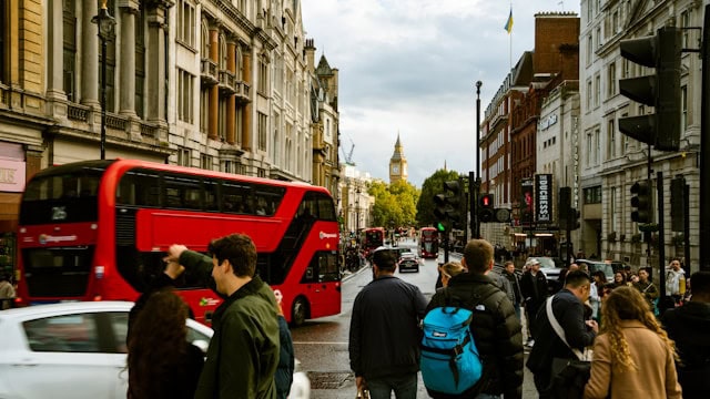 Discover how to enjoy the very best of London—from iconic museums to secret parks—without spending a penny